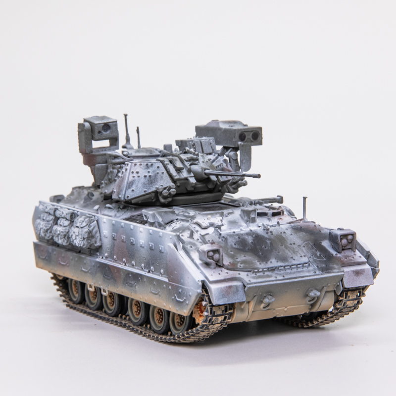 1/72 Dragon 63121 US M2A3 Bradley Infantry Tank Fighting