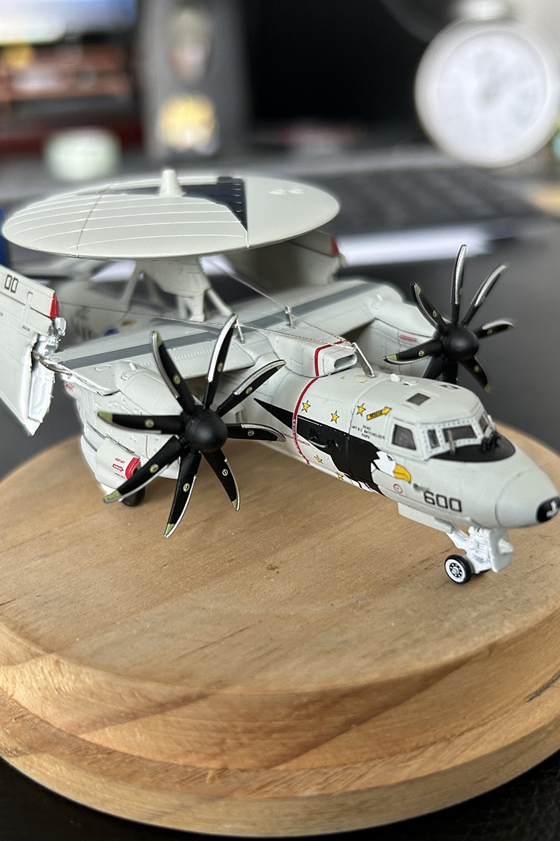 S14 1/144 E-2C Aviation Fighter 024 Hawkeye US Navy VAW-117