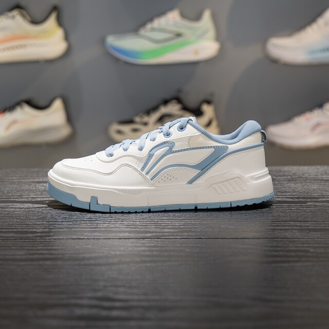 Li Ning lacing women's board shoes low top casual shoes