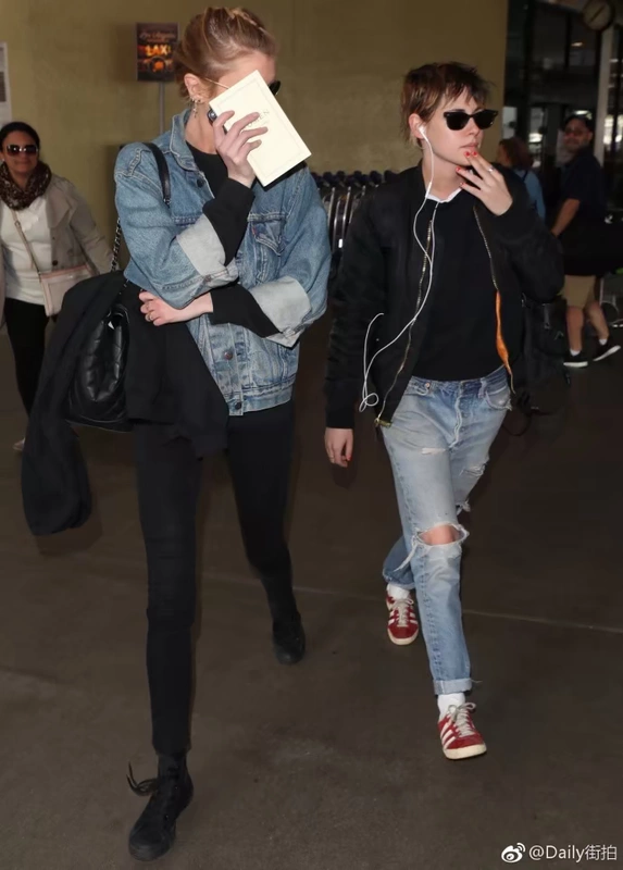Mèo retro nữ trong suốt ống kính hẹp kính râm hip hop swag hình lõm kính râm gương 18417