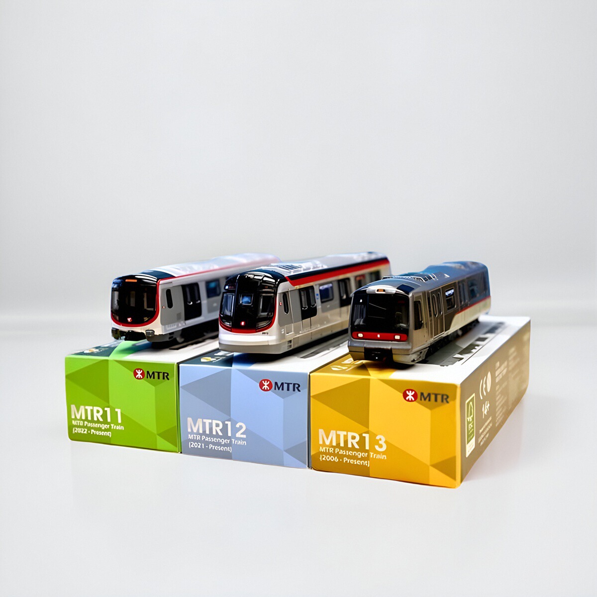 Tiny微影MTR港铁列车：1/120超逼真合金模型，带你领略香港轻轨的