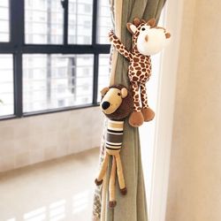 Cartoon Curtain Tiebacks, a Pair of Animal Figurines, Children's Room Decorations, Animal-Shaped Curtain Decorations, a Pair