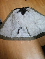 55-style native yellow herringbone fabric with a large coat of clothing