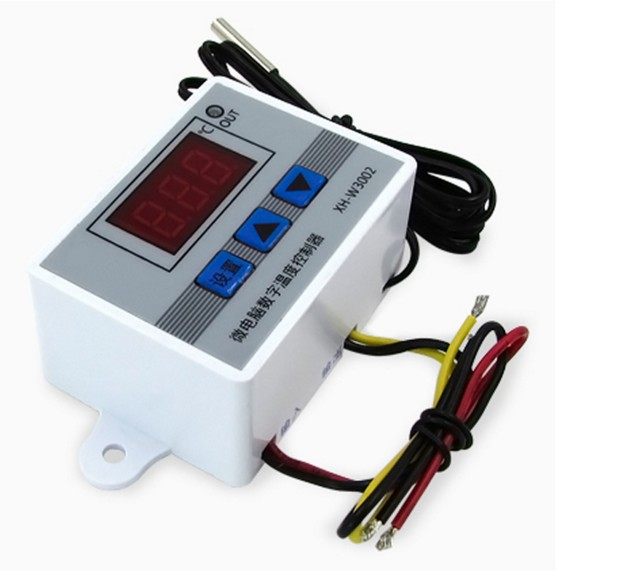 XH-W3002 Microcomputer digital temperature controller -40-300 degrees Celsius