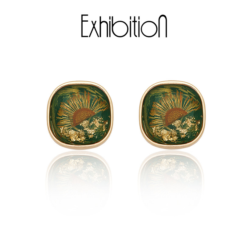 French hand-made earrings Tea retro stud earrings earrings summer simple niche high-end sense ear clip no pierced ears female tide