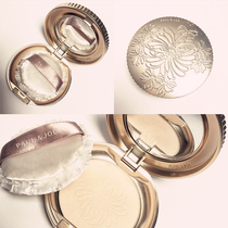 Bring your own soft light effect Paul & Joe PJ velvet honey powder pumpkin powder makeup powder dry skin