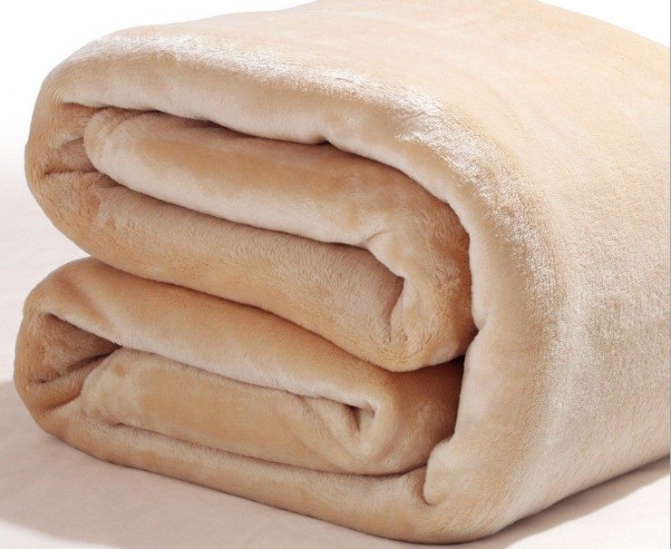 [USD 12.97] 320 grams of heavy thick winter blanket coral fleece blanket thickening flannel