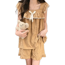 Summer new sweet princess style French square neck suspender shorts suit home wear nightgown can be worn outside with breast pads