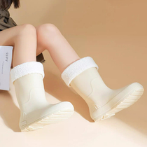 Rain boots for women mid-tube fashionable outer wear waterproof rain boots Japanese low-tube one-piece velvet warm non-slip wear-resistant water shoes for women