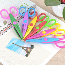 12 6-color childrens students handmade DIY lace scissors for home photo albums photo zigzag pattern scissors