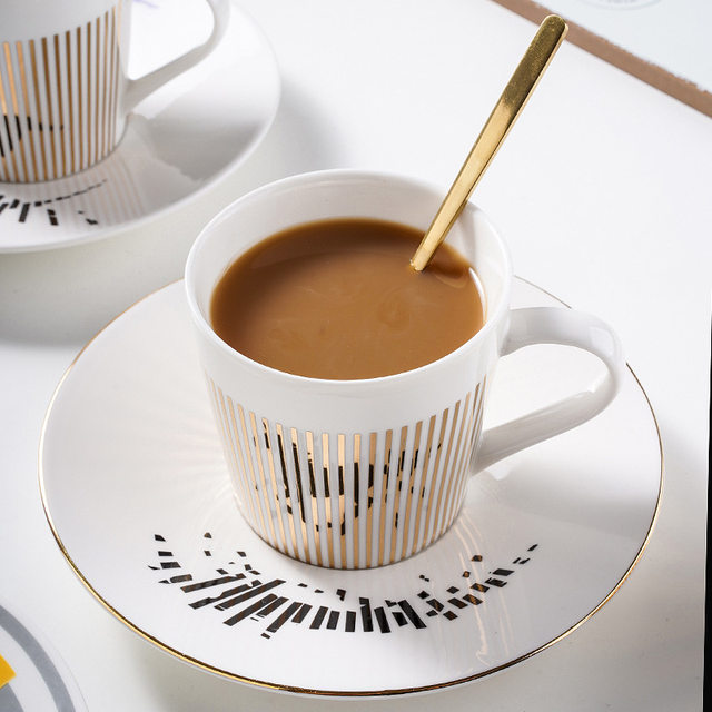 Dynamic reflection mirror cup, high-end mug, personalized creative ceramic afternoon tea, coffee cup and saucer, ceramic water cup