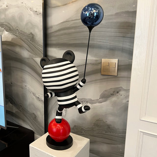 现代极简网红暴力熊摆件创意客厅入户玄关电视柜轻奢装饰乔迁礼品