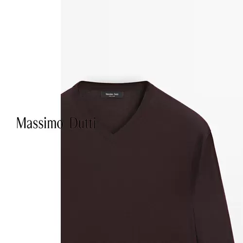 Осень и зима новая мужская одежда MassimoDutti 2025 года, новый простой однотонный внутренний базовый легкий и тонкий маленький свитер с V-образным вырезом и длинными рукавами 00990219606