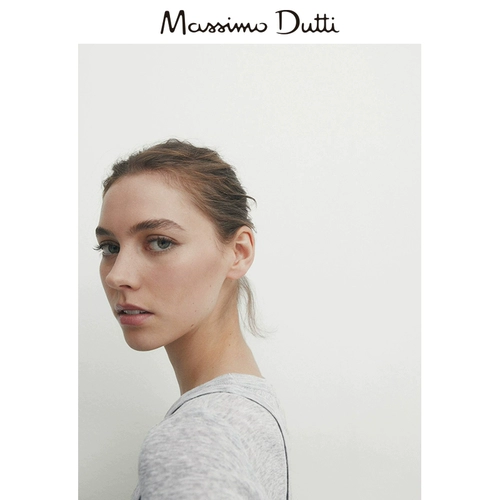 Massimo Dutti, осенний минималистичный дизайнерский лонгслив для отдыха, приятная телу футболка, 2023, облегающий крой, тренд сезона