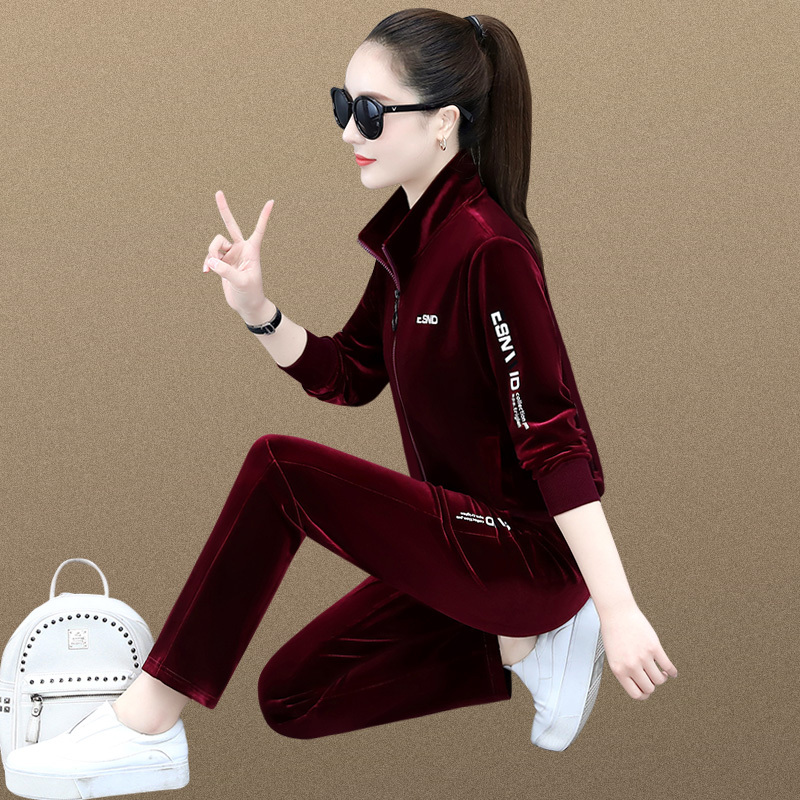 Sports Suit for Women 2026 Autumn New Fashion Stylish Velvet Top Large Size Loose Casual Wear Two-Piece Set Sports Suit for Women 2026 Autumn New Fashion Stylish Velvet Top Large Size Loose Casual Wear Two-Piece Set