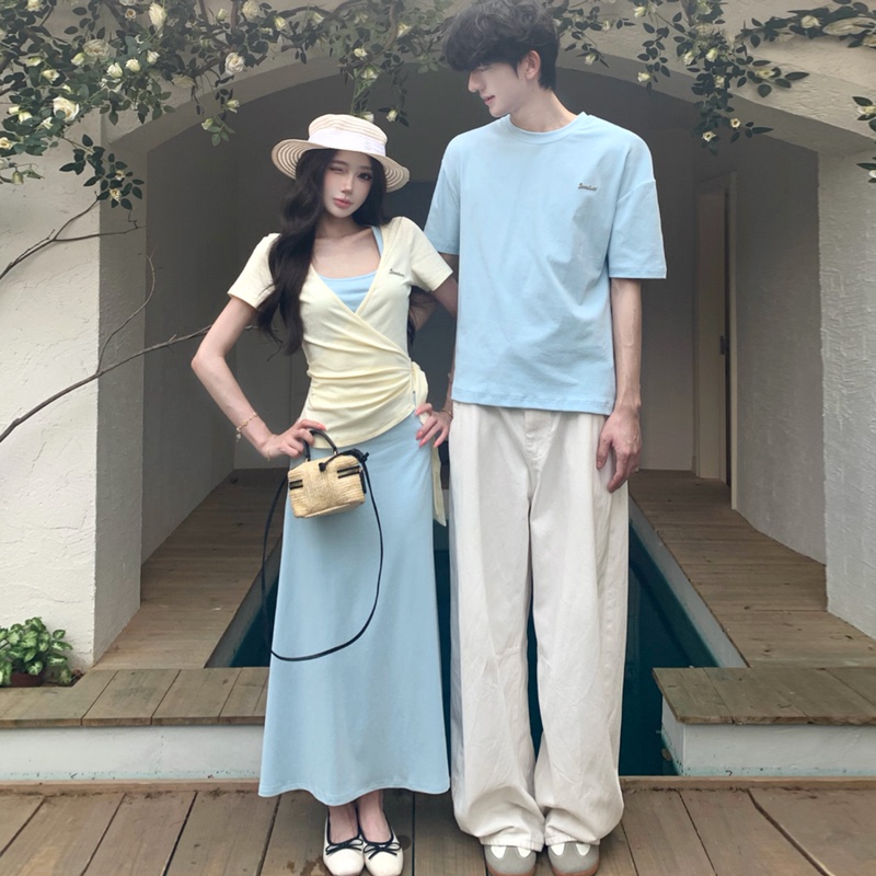 Couple's Summer Outfit: One Dress and One Top, Sleeveless Tank Dress, Women's French-Style Top, Age-Reducing Set, Complete Set