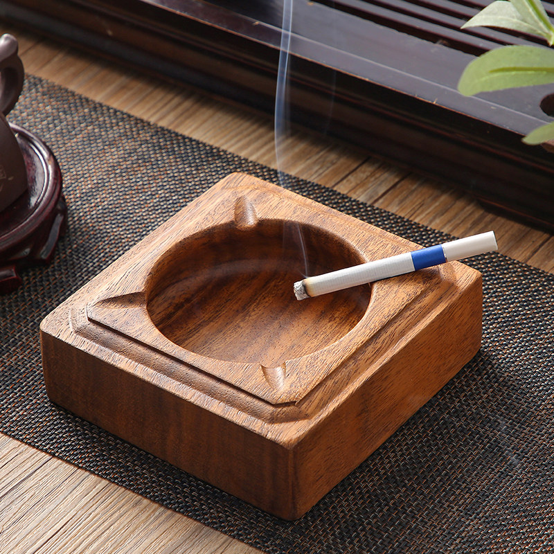 Walnut wood solid wood ashtray creative personality piece hotel anti-fall household living room retro-luxury custom cylinder