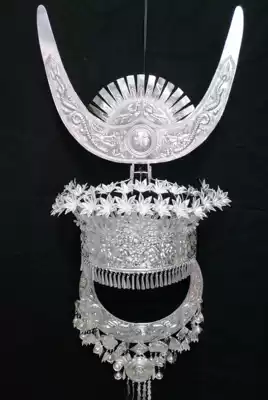 Minority headdress Miao nationality clothing silver jewelry clothing headgear collar performance clothing Miao silver hat Leishan silver hat