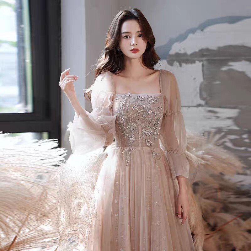 琪琪嫁衣阁