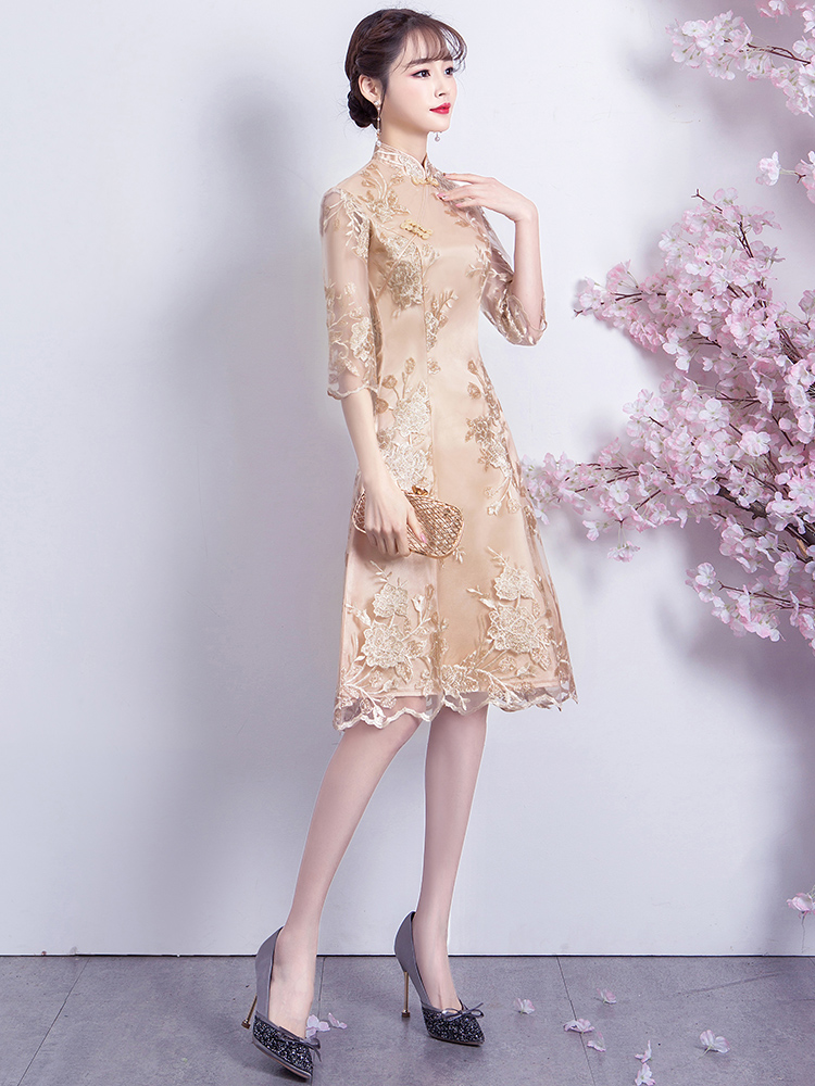 Lightweight demi-season long golden cheongsam, Chinese style, mid-length Lightweight demi-season long golden cheongsam, Chinese style, mid-length