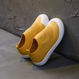 Детская спортивная обувь для раннего возраста для мальчиков, мягкая подошва, модель весна/осень 2024 года