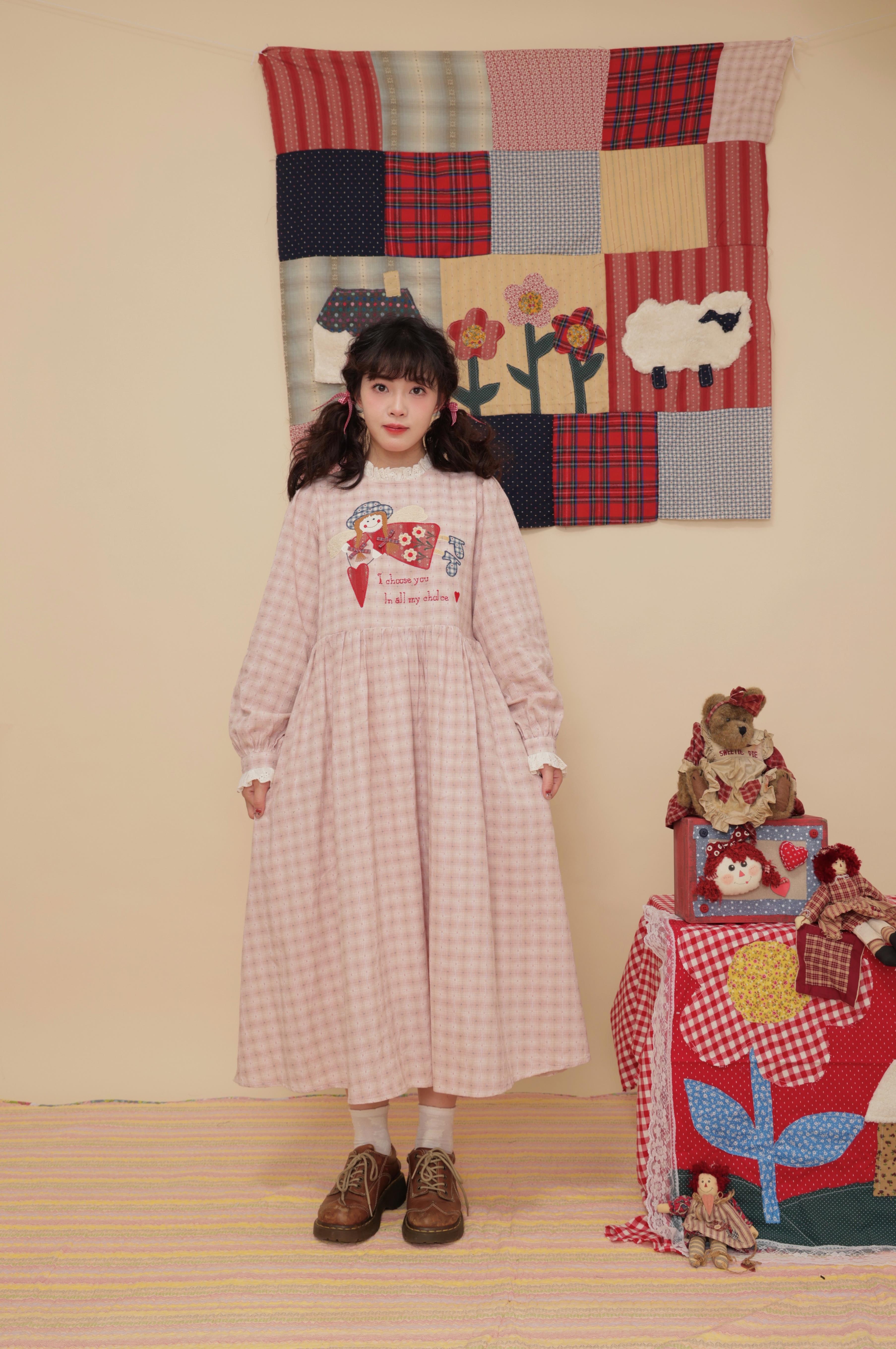 ツーピースドレス ストラップワンピ レトロ ブロックチェック柄 レトロガーリーリトルエンジェル刺繍チェック柄レースカラー