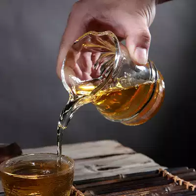 Senyu thickened transparent glass Fair cup Heat-resistant glass Kung Fu tea set Tea sea tea dispenser Emerald handle
