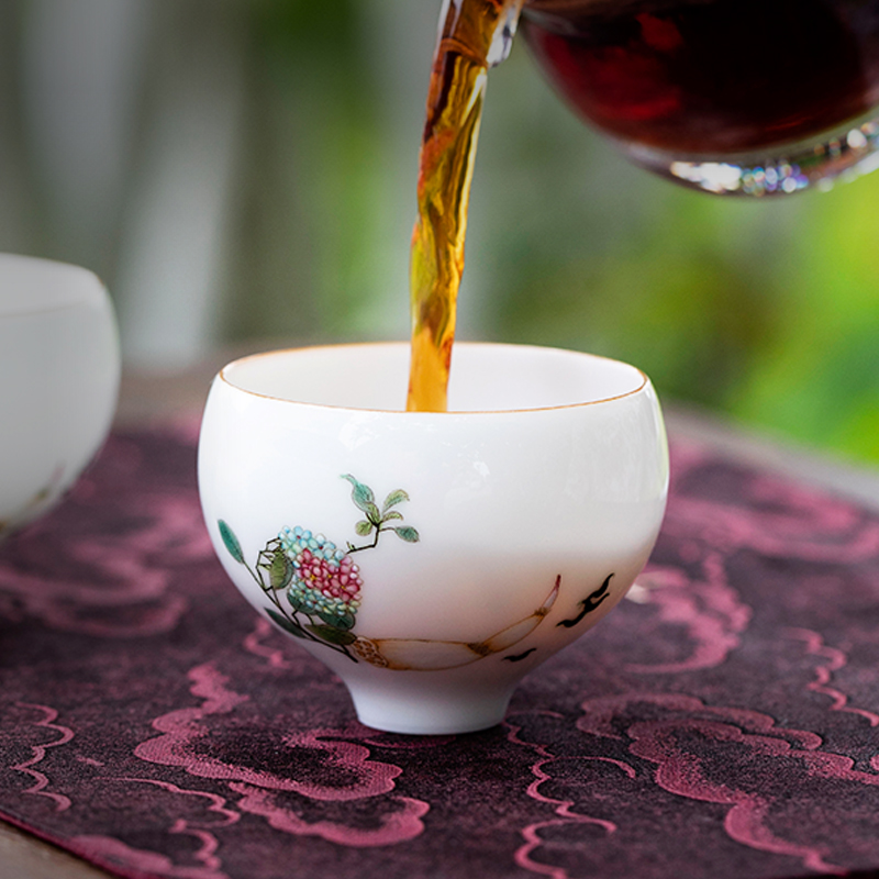 Mountain sound blessing, corning mercifully cup of jingdezhen pure manual painting sample tea cup pottery master kung fu tea cup