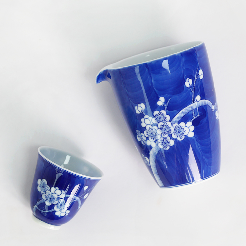 Blue and white ice mountain sound hand - made may well fair keller cup points of tea, tea sea jingdezhen ceramic tea set tea accessories