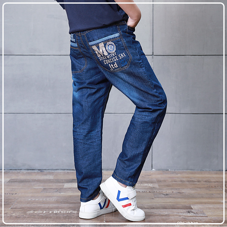 Nam trẻ em lớn jeans trẻ em loose quần trung và nhỏ trẻ em quần âu mùa xuân và mùa thu chất béo boy cộng với phân bón XL quần