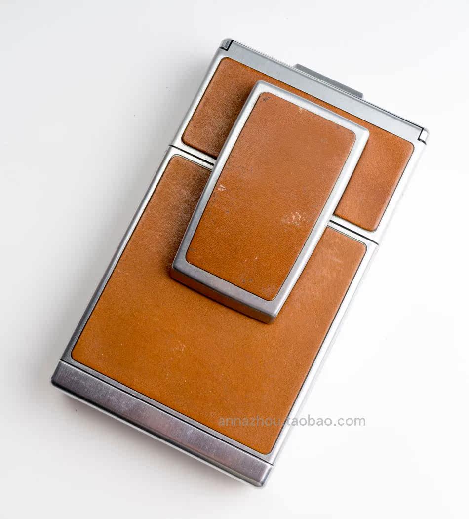 Polaroid Pauli comes in SX-70 The classic section of the original scale is in good color