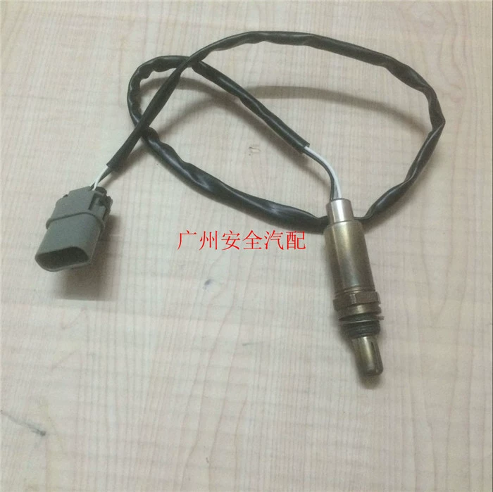 Nissan Sunshine N16 Wind A32 Cảm biến oxy cảm biến 3 bộ phận xe hơi 22690-40U06 - Những bộ phận xe ô tô
