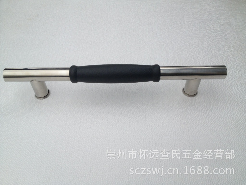 Wooden bathtub bathtub handrail handle foam horizontal bar handrail stainless steel PU handrail wooden barrel handrail ZS-48