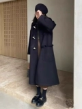 Черное женское осеннее и зимнее высококачественное шерстяное пальто с угловыми пуговицами Hepburn, новый горячий стиль 2025 года