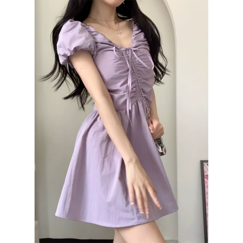 Сиреневое летнее платье, длинная юбка, французский стиль, рукава фонарики, V-образный вырез, подходит для подростков