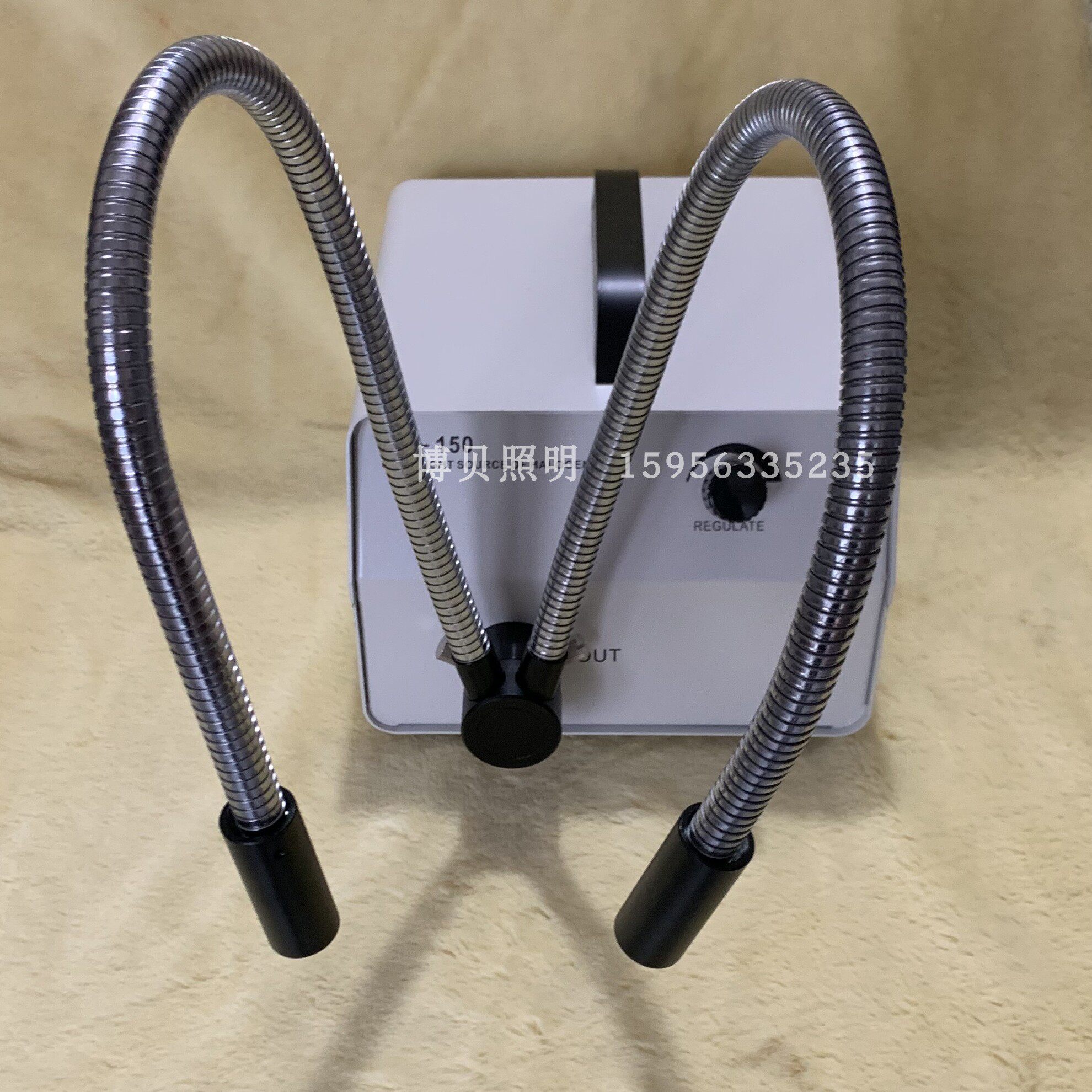 Visual anatomy microscope halogen lamp cold light source 150W double fiber cold light source manufacturer direct sales