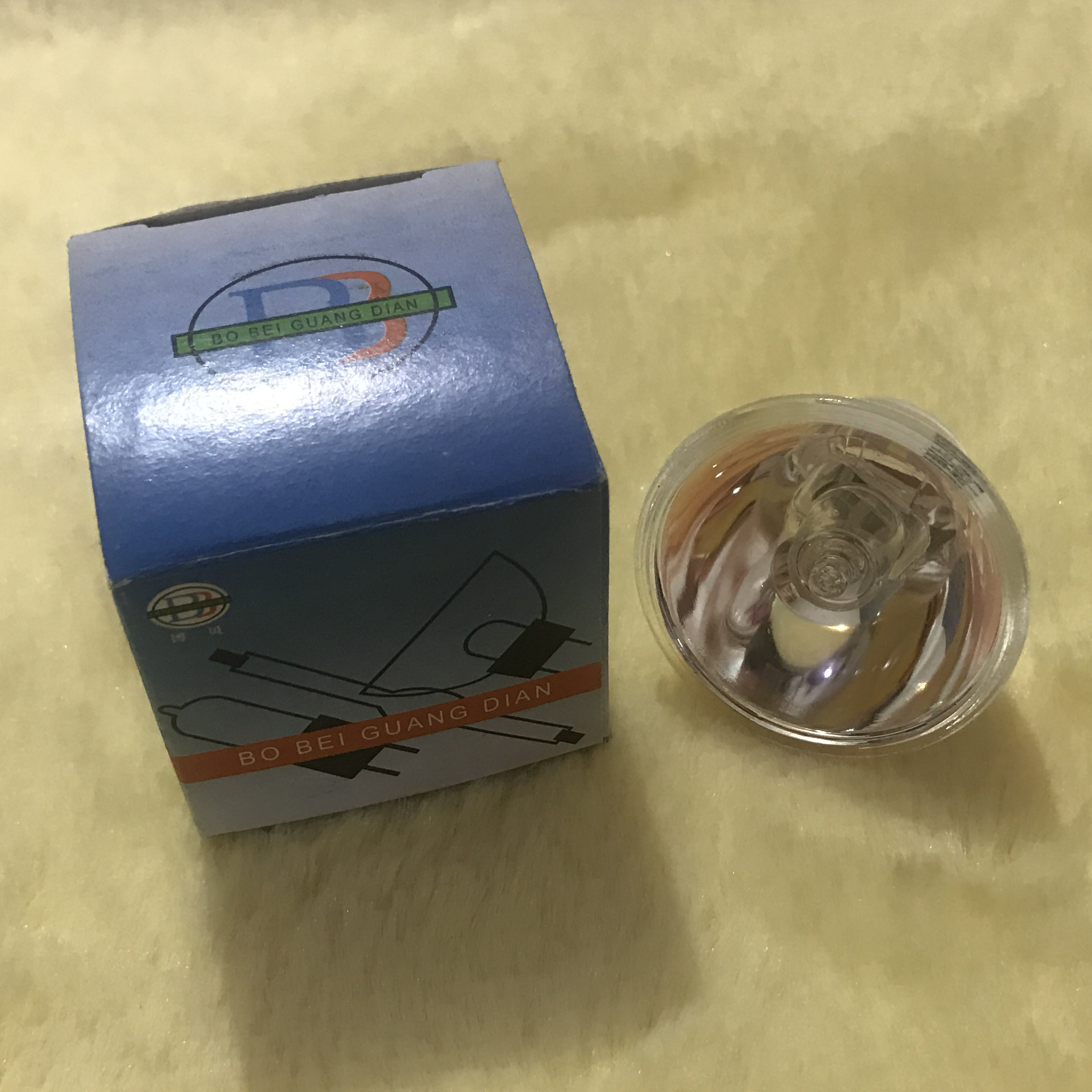 牙科材料齿科配件 12V75W 14V35W 12V100W 卤素灯杯光固化机灯泡