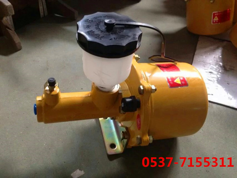 50 loader stacker accessories Longgong Xiagong Shangong Liugong Xugong air booster pump brake sub-cylinder