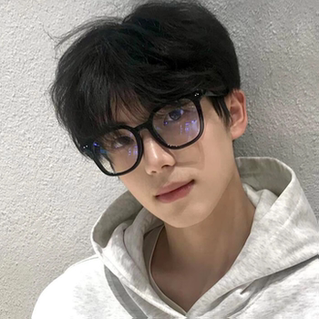 Ultra-Light, Natural Look, Large Frame Glasses for Men and Women, Suitable for Prescription Lenses, Blue Light Blocking, Non-Prescription, Round and Square Shapes, Make the Face Look Slimmer