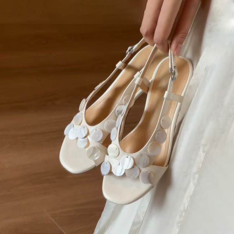 Cowhide Version~Stylish and Unique Shell-Decorated Sandals for Women, Beautiful and Comfortable, Low-Heeled Roman Shoes
