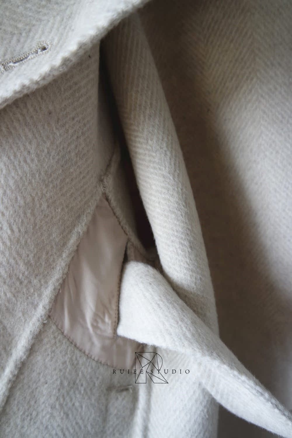 Áo choàng tắm theo phong cách yến mạch handmade 100% len Úc xương cá hai mặt len ​​áo khoác lớn ve áo cashmere áo khoác nhung tăm nữ