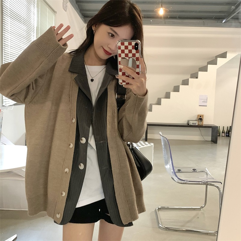 2022 - Spring and Autumn New South Korea Lazy Wind Fake Two Knitted Sweater Loose Design Cover
