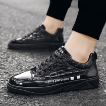 Mens shoes 2022 Spring new board shoes personality alligator tattoo face 100 hitch casual shoes Korean version trendy wave leather shoes