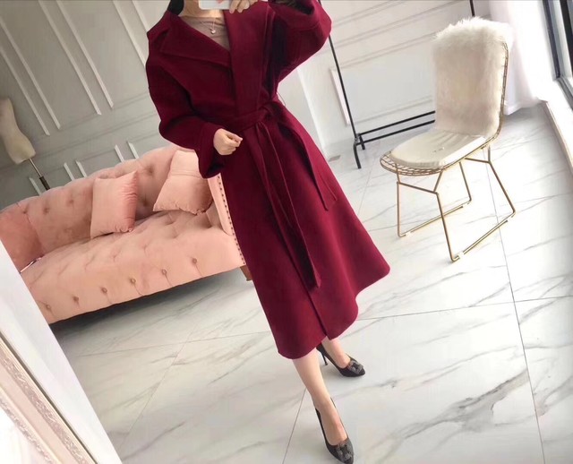 100% ຂົນສັດ Sarati ສີແດງ double-sided cashmere coat for women mid-length wool woolen coat two-sided woolen coat with belt