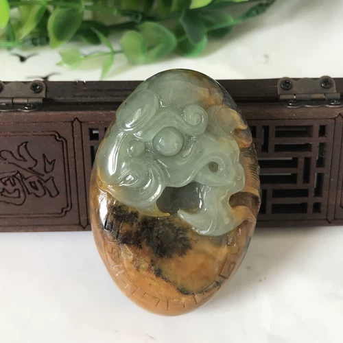 Желтое и зеленое анализ мяса деревянные реки и нефритовый кулон 貔貅 реки шлифование нефрита ручки ручки