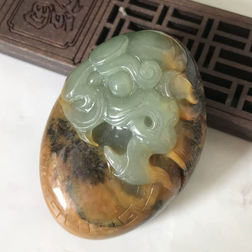 Желтое и зеленое анализ мяса деревянные реки и нефритовый кулон 貔貅 реки шлифование нефрита ручки ручки