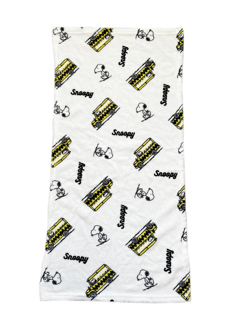 1208 Cartoon Snoopy Coral Suede Car Home Strip Pet Mat Square Towels With White Grey-Taobao