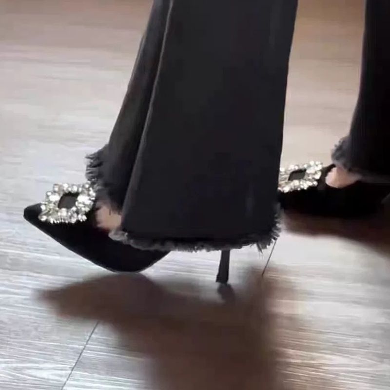 Black Rhinestone High Heels for Women, 2026 Spring and Summer New Style, Elegant Professional Commuting Stiletto Heels, Versatile and Comfortable Shoes Black Rhinestone High Heels for Women, 2026 Spring and Summer New Style, Elegant Professional Commuting Stiletto Heels, Versatile and Comfortable Shoes