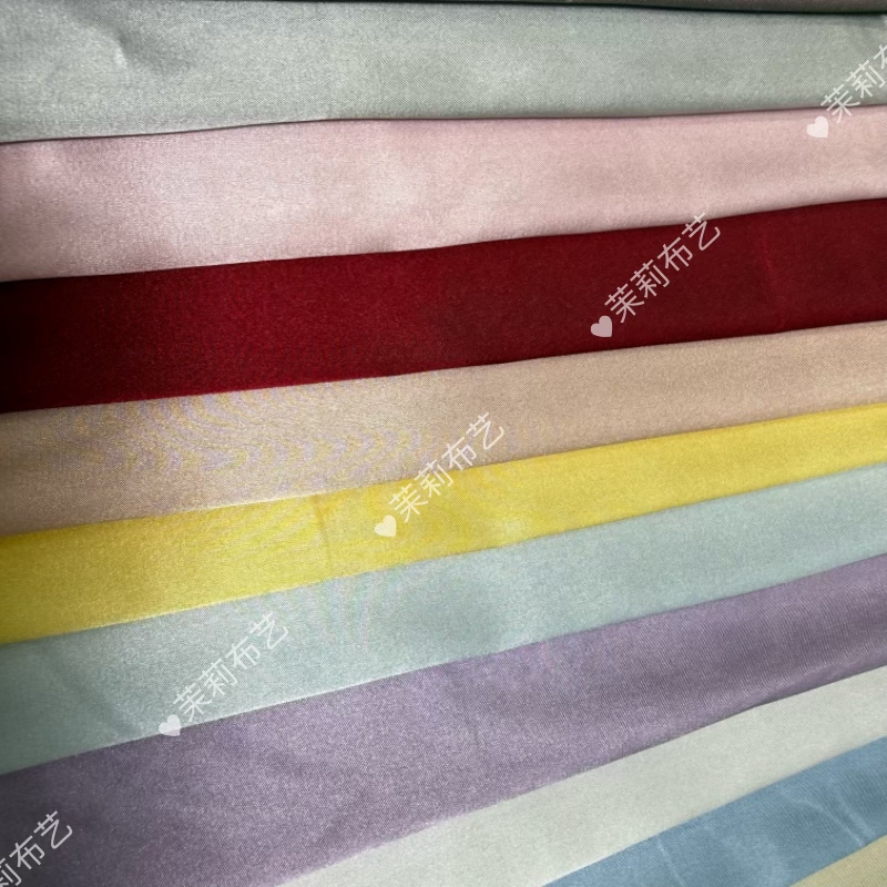 Lining Fabric Satin Fabric with Gold Thread Embroidery