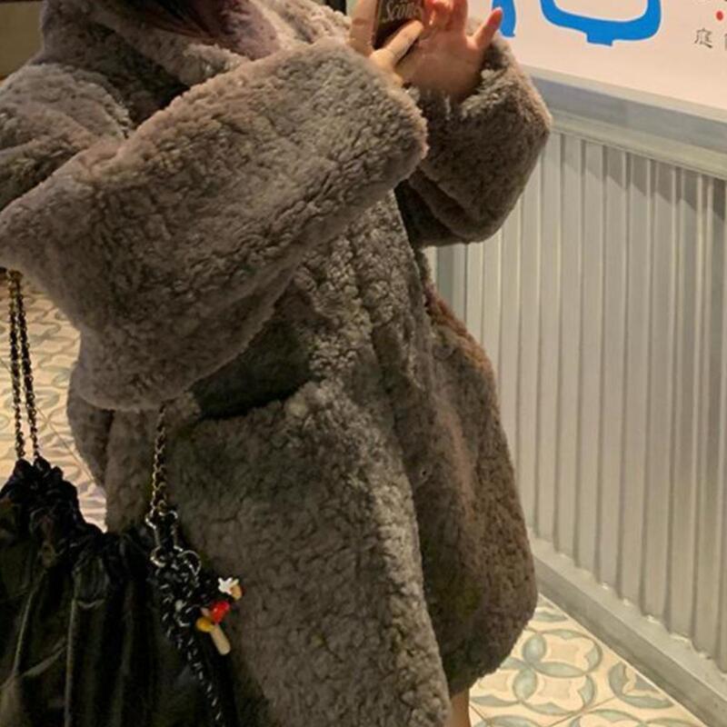 Lamb Wool Coat for Women, New Winter Style, Thickened, Loose-Fitting, Eco-Friendly Faux Fur, Mid-Length Coat